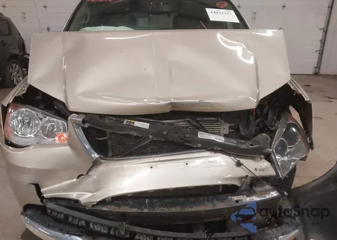 2016 Chrysler Town & Country Touring from USA, damaged, VIN 2C4RC1BG4GR128157